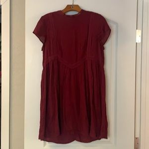 Dress with lace detail